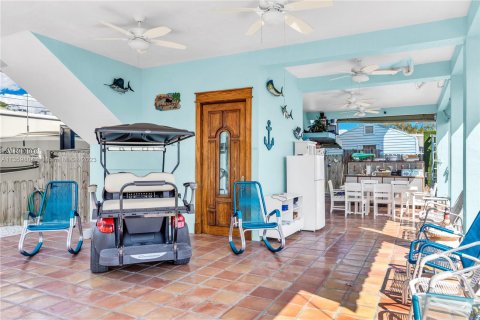 Casa en venta en Key Largo, Florida, 2 dormitorios, 116.22 m2 № 395161 - foto 2