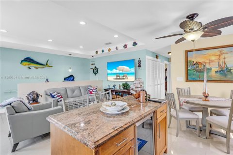 Casa en venta en Key Largo, Florida, 2 dormitorios, 116.22 m2 № 395161 - foto 13
