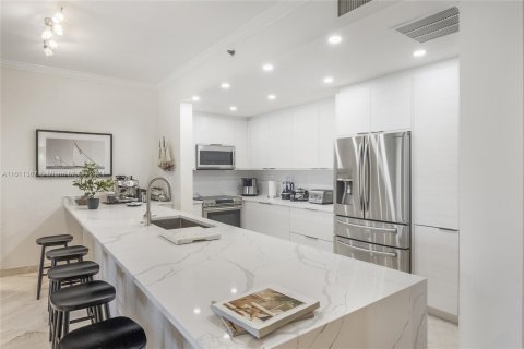 Condo in Aventura, Florida, 3 bedrooms  № 1233643 - photo 8