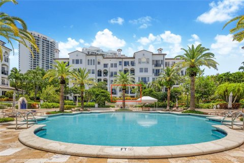 Copropriété à vendre à Aventura, Floride: 3 chambres, 180.69 m2 № 1233643 - photo 1