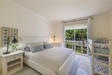 Condo in Aventura, Florida, 3 bedrooms  № 1233643 - photo 15