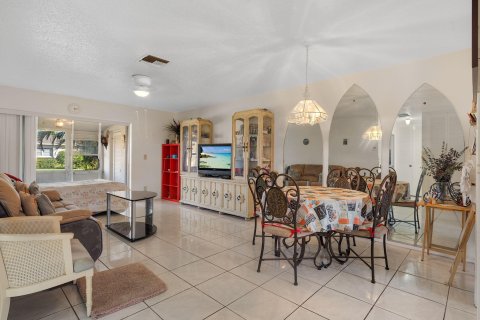 Casa en venta en West Palm Beach, Florida, 1 dormitorio, 61.5 m2 № 839680 - foto 22