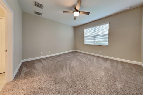 Touwnhouse à vendre à Tampa, Floride: 2 chambres, 163.69 m2 № 1376572 - photo 9