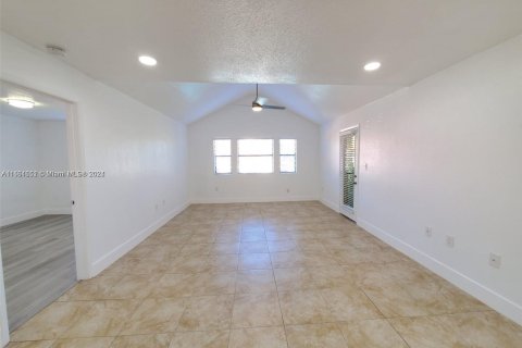 Copropriété à louer à Miami, Floride: 2 chambres, 97.83 m2 № 1368926 - photo 23