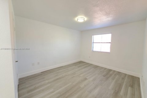 Copropriété à louer à Miami, Floride: 2 chambres, 97.83 m2 № 1368926 - photo 22