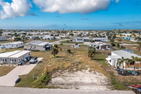 Land in Englewood, Florida № 853067 - photo 2