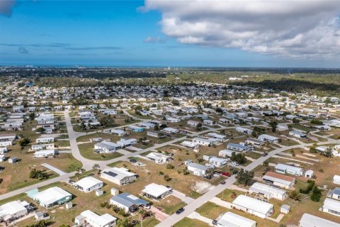 Land in Englewood, Florida № 853067 - photo 8