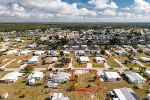 Terreno en venta en Englewood, Florida № 853067 - foto 13