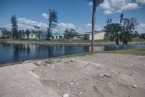 Terreno en venta en Englewood, Florida № 1242729 - foto 4