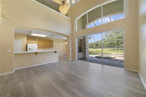 Villa ou maison à vendre à Kissimmee, Floride: 4 chambres, 265.51 m2 № 1242728 - photo 3