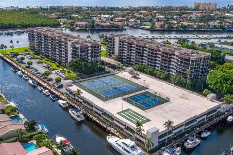 Copropriété à vendre à Boca Raton, Floride: 2 chambres, 122.17 m2 № 869089 - photo 2