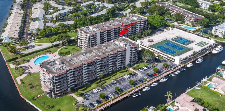 Condominio en Boca Raton, Florida, 2 dormitorios  № 869089