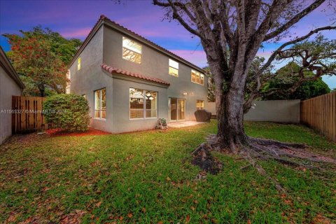 Casa en venta en Parkland, Florida, 5 dormitorios, 244.15 m2 № 1101468 - foto 2