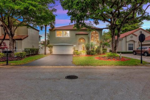 Villa ou maison à vendre à Parkland, Floride: 5 chambres, 244.15 m2 № 1101468 - photo 1