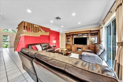 Casa en venta en Parkland, Florida, 5 dormitorios, 244.15 m2 № 1101468 - foto 28