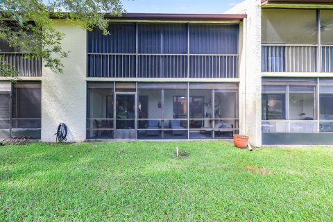 Condominio en venta en Lake Worth, Florida, 2 dormitorios, 126.35 m2 № 786880 - foto 2