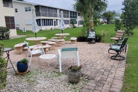 Condo in West Palm Beach, Florida, 1 bedroom  № 787012 - photo 22