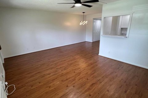 Condo in West Palm Beach, Florida, 1 bedroom  № 808454 - photo 23