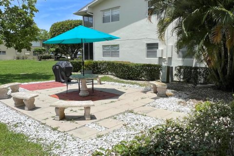 Condominio en venta en West Palm Beach, Florida, 1 dormitorio, 60.01 m2 № 808454 - foto 5