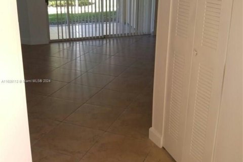 Copropriété à vendre à Coral Springs, Floride: 1 chambre, 75.81 m2 № 1226187 - photo 12