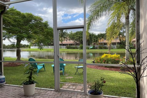 Casa en venta en Weston, Florida, 4 dormitorios, 208.29 m2 № 1401239 - foto 6