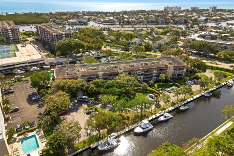 Condominio en venta en Boca Raton, Florida, 2 dormitorios, 119.29 m2 № 1099978 - foto 2