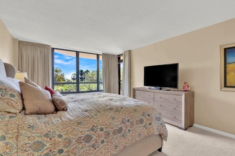 Condo in Boca Raton, Florida, 2 bedrooms  № 1099978 - photo 25