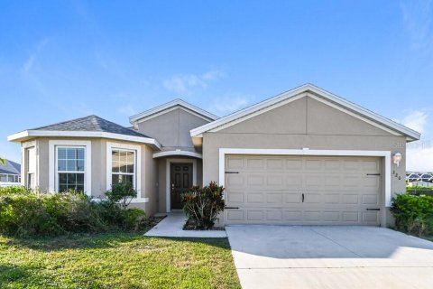 Villa ou maison à louer à Cape Coral, Floride: 3 chambres, 163.14 m2 № 1369511 - photo 1