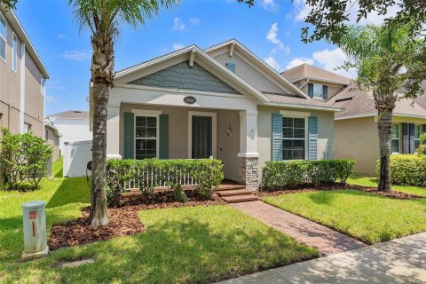 House in Winter Garden, Florida 3 bedrooms, 163.97 sq.m. № 1326283 - photo 1