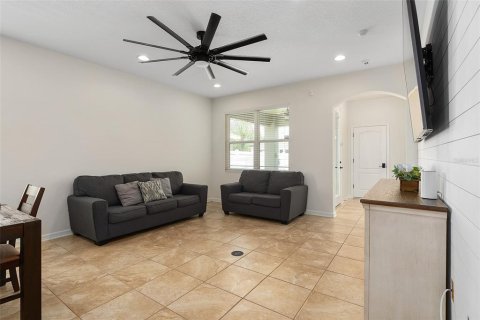 House in Winter Garden, Florida 3 bedrooms, 163.97 sq.m. № 1326283 - photo 23