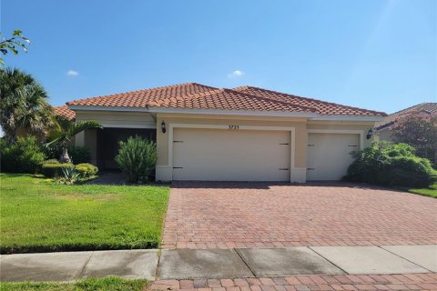 Villa ou maison à vendre à Kissimmee, Floride: 4 chambres, 201.13 m2 № 1326217 - photo 1