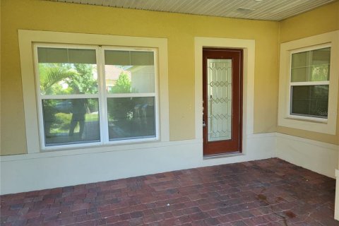 House in Kissimmee, Florida 4 bedrooms, 201.13 sq.m. № 1326217 - photo 2