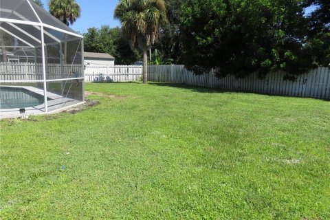 Villa ou maison à vendre à North Port, Floride: 2 chambres, 96.25 m2 № 1326216 - photo 14