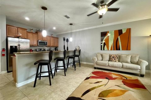 Adosado en venta en Kissimmee, Florida, 4 dormitorios, 176.7 m2 № 1366166 - foto 12