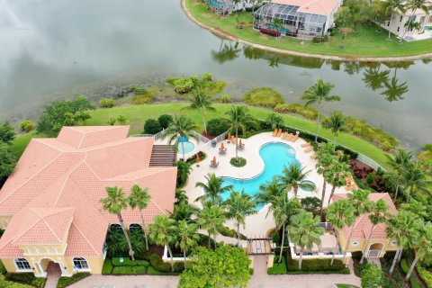 Villa ou maison à vendre à Lake Worth, Floride: 4 chambres, 263.47 m2 № 787181 - photo 5