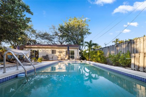 Casa en venta en Fort Lauderdale, Florida, 2 dormitorios, 100.33 m2 № 1092430 - foto 9