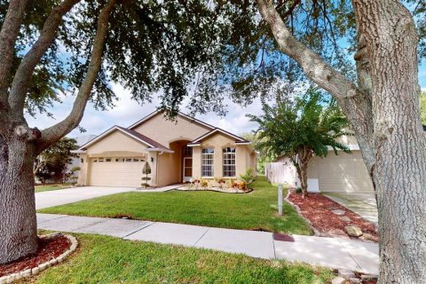 Casa en venta en Tampa, Florida, 4 dormitorios, 187.48 m2 № 1363288 - foto 3