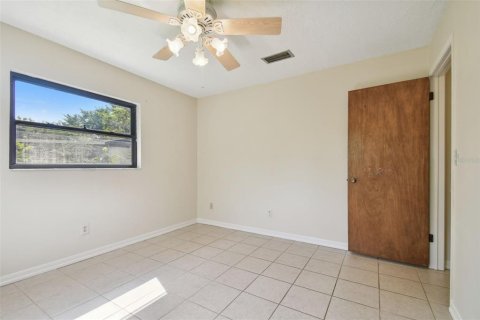 House in Tampa, Florida 4 bedrooms, 184.78 sq.m. № 1363287 - photo 26