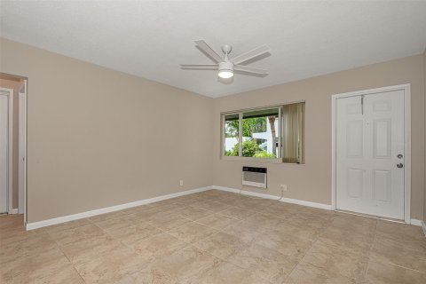 Immobilier commercial à vendre à Lighthouse Point, Floride: 258.64 m2 № 786453 - photo 23