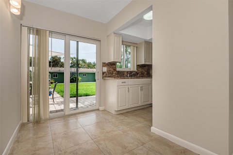 Immobilier commercial à vendre à Lighthouse Point, Floride: 258.64 m2 № 786453 - photo 21