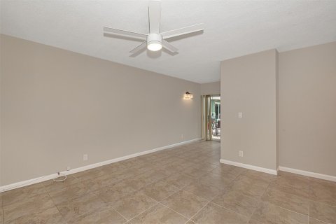 Купить коммерческую недвижимость в Лайтхаус-Пойнт, Флорида 258.64м2, № 786453 - фото 22
