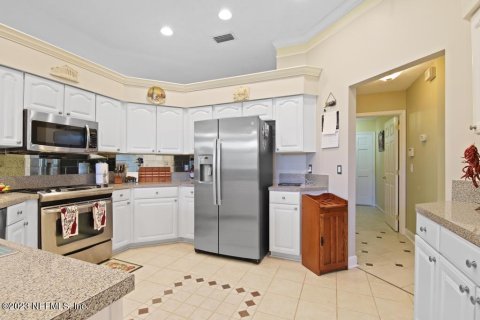 Villa ou maison à vendre à Jacksonville, Floride: 4 chambres, 232.44 m2 № 801282 - photo 5