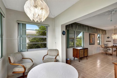 Copropriété à vendre à Pompano Beach, Floride: 2 chambres, 76.64 m2 № 1145583 - photo 21