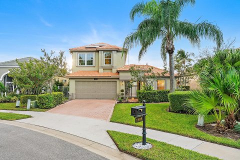 Villa ou maison à vendre à West Palm Beach, Floride: 4 chambres, 236.9 m2 № 763259 - photo 25