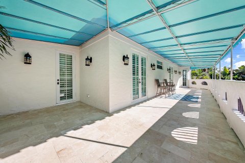 Villa ou maison à vendre à Tequesta, Floride: 4 chambres, 327.95 m2 № 763229 - photo 10