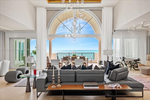 Copropriété à vendre à Miami Beach, Floride: 5 chambres, 633.59 m2 № 1233551 - photo 3