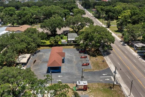Commercial property in Tampa, Florida 150.5 sq.m. № 570078 - photo 23