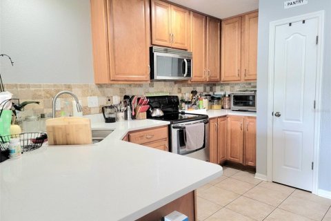 Townhouse in Saint Augustine, Florida 2 bedrooms, 111.85 sq.m. № 1083943 - photo 5