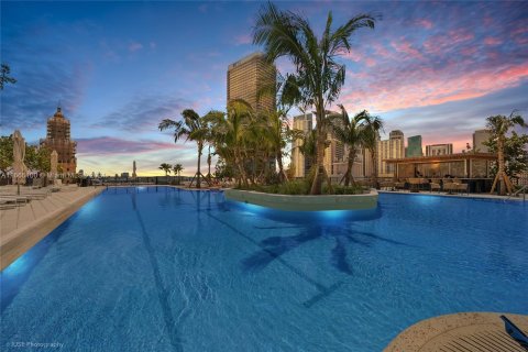 Condominio en venta en Miami, Florida, 1 dormitorio, 44.41 m2 № 1377416 - foto 11