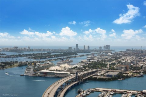 Condominio en venta en Miami, Florida, 1 dormitorio, 44.41 m2 № 1377416 - foto 7